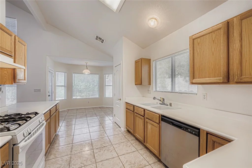 5805 Grand Heritage, Las Vegas, NV 89130