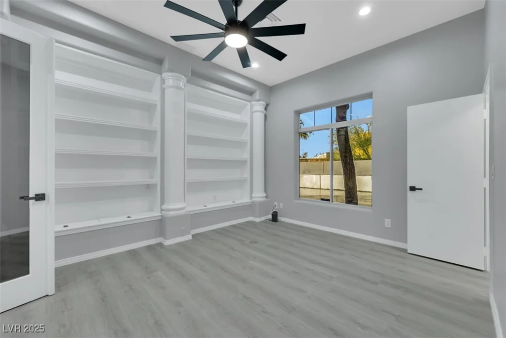 3860 Hildebrand, Las Vegas, NV 89121