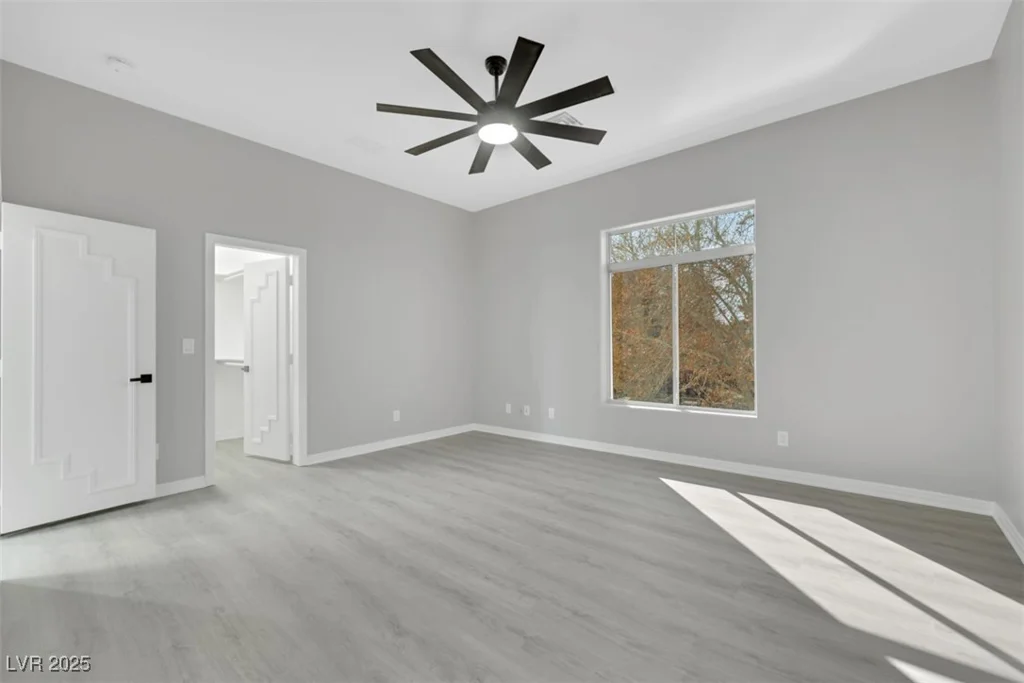 3860 Hildebrand, Las Vegas, NV 89121