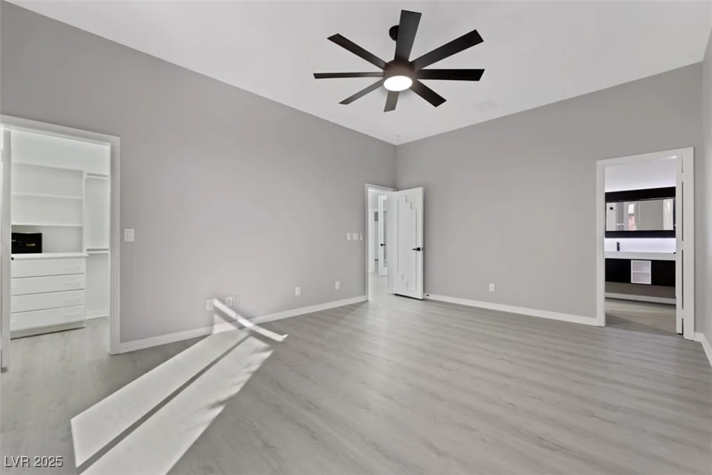 3860 Hildebrand, Las Vegas, NV 89121