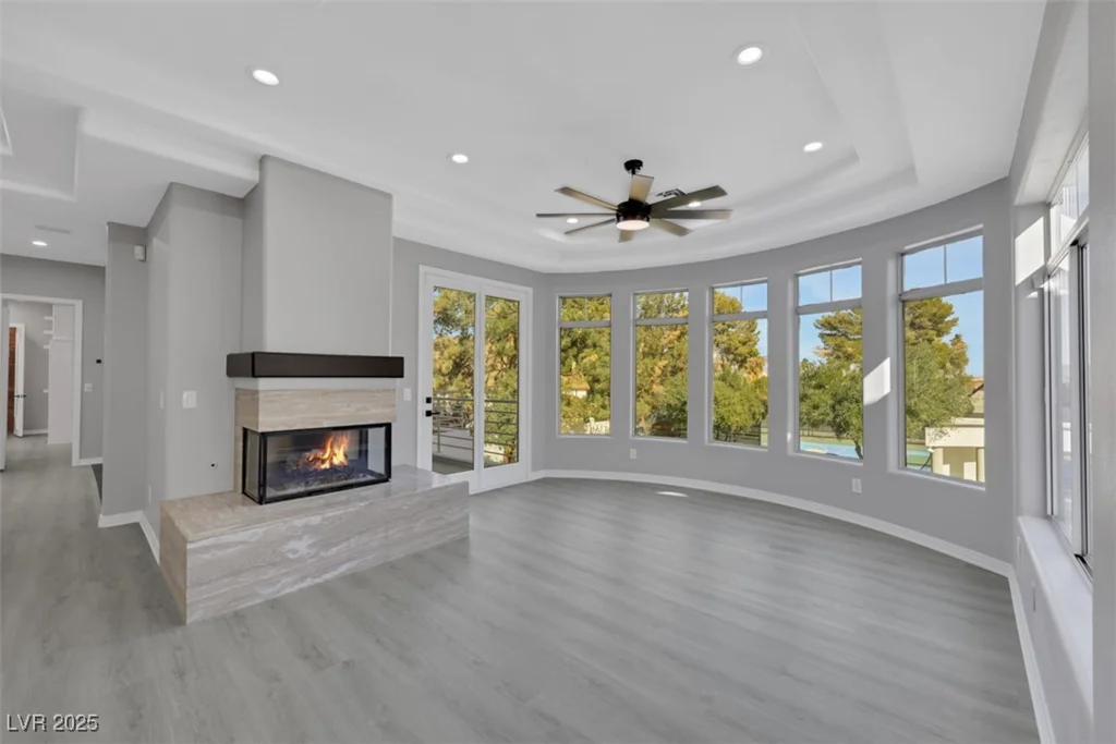 3860 Hildebrand, Las Vegas, NV 89121