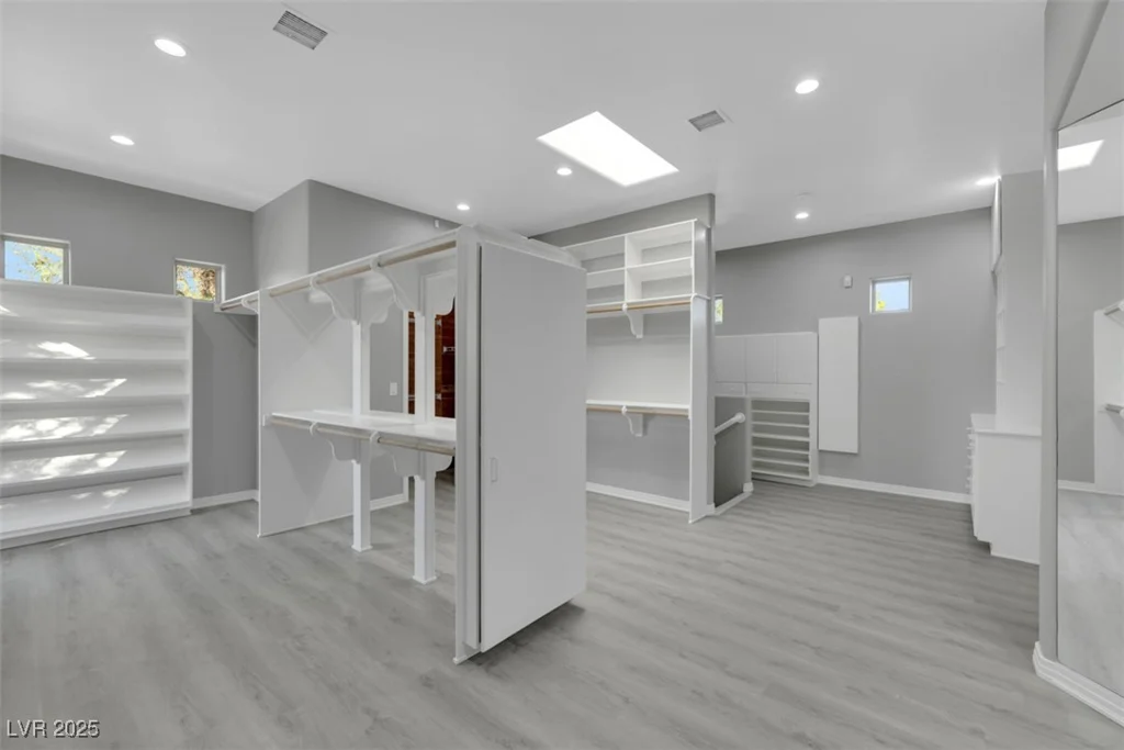 3860 Hildebrand, Las Vegas, NV 89121