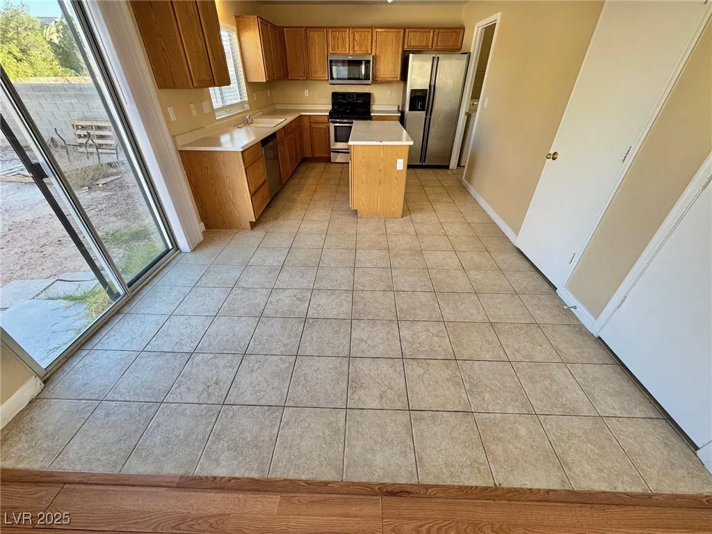 5828 Fern Gully, North Las Vegas, NV 89031