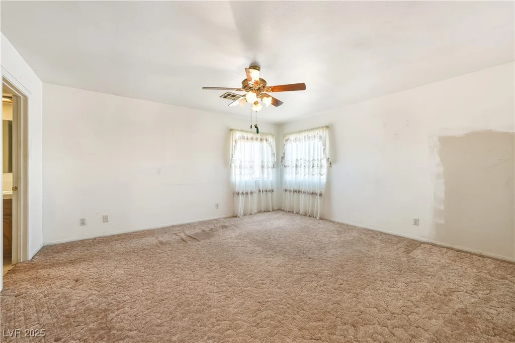 3380 Pahrump Valley, Pahrump, NV 89048