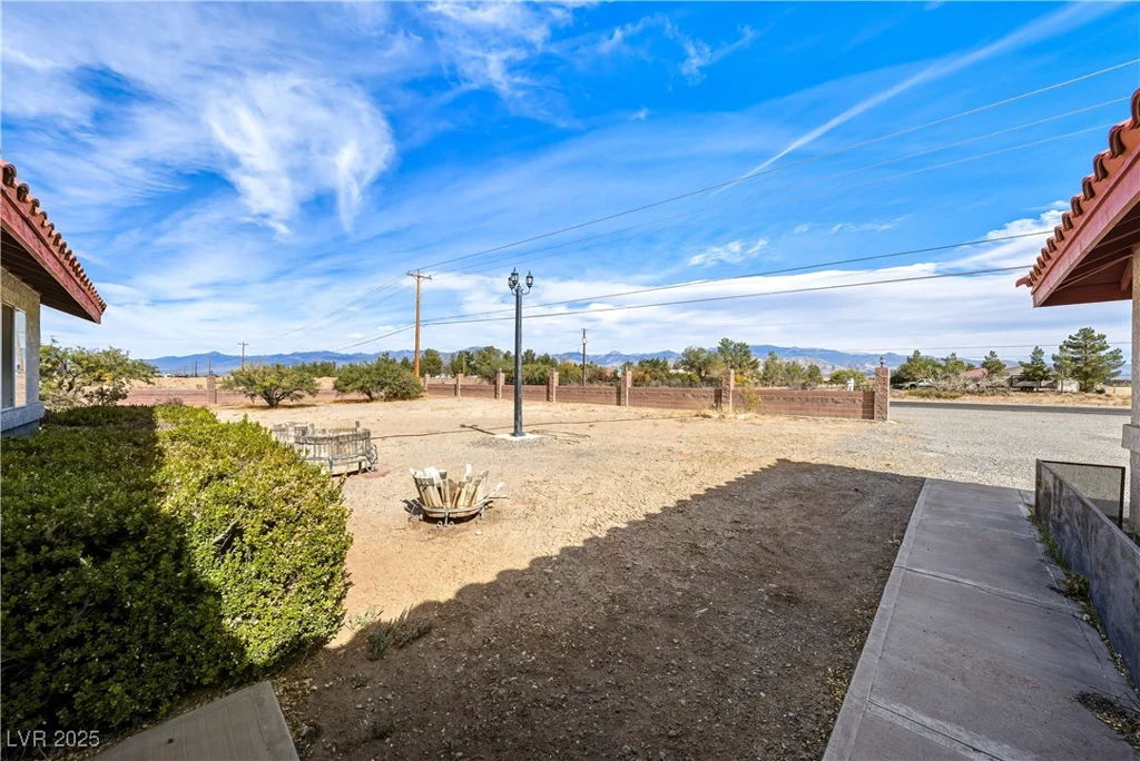 3380 Pahrump Valley, Pahrump, NV 89048