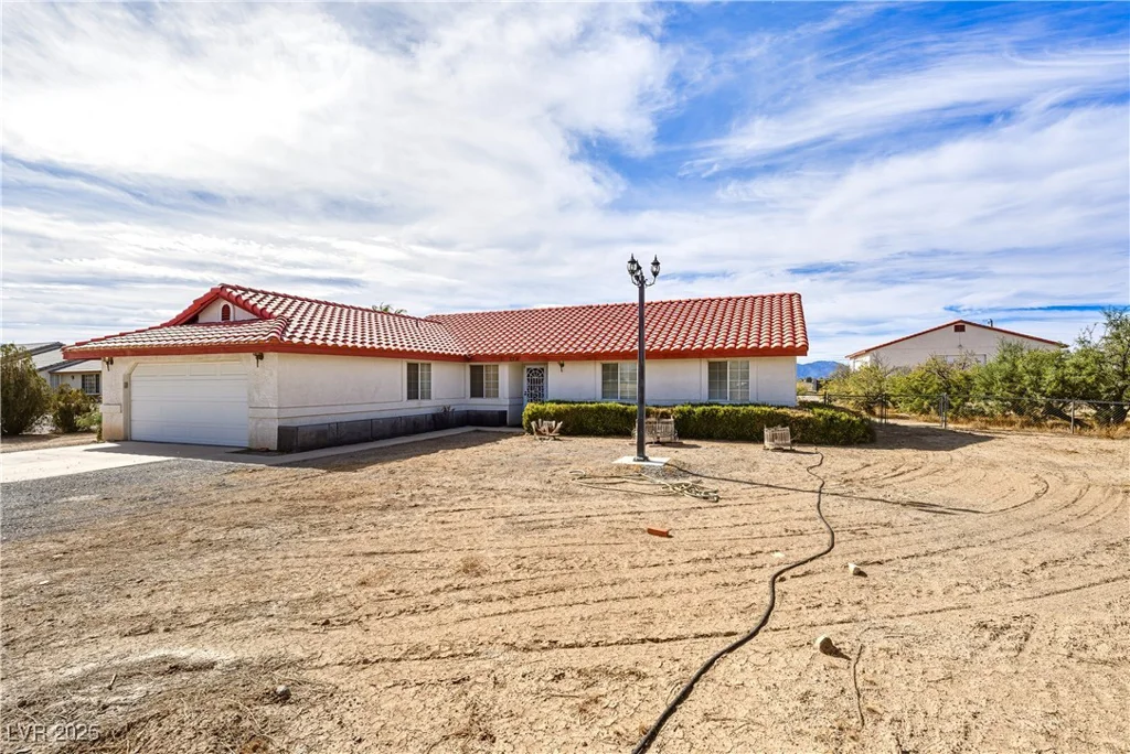 3380 Pahrump Valley, Pahrump, NV 89048