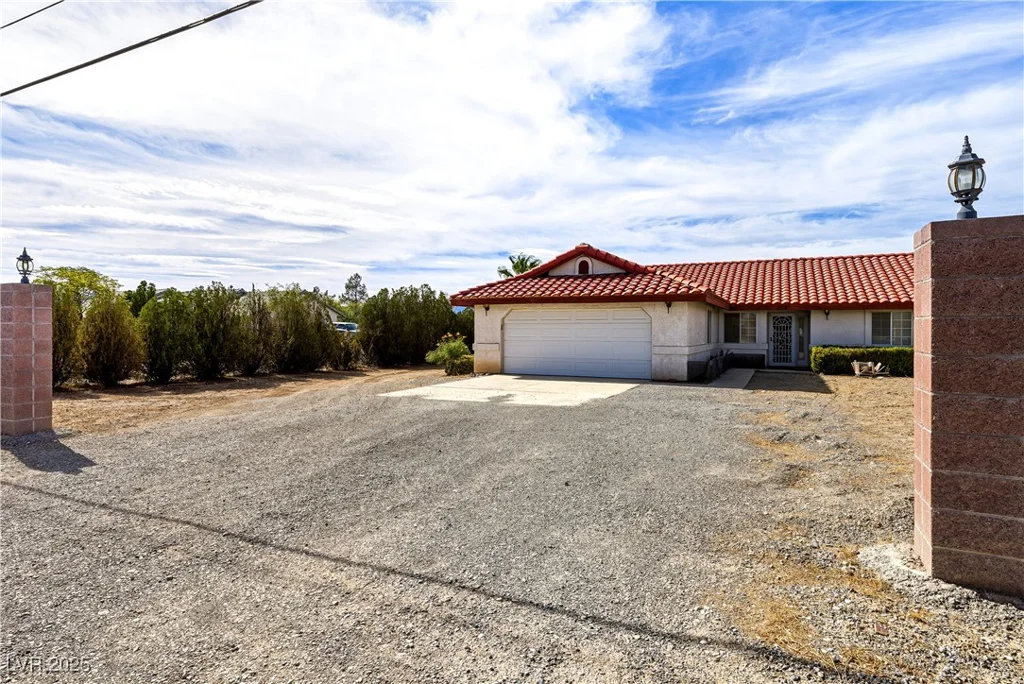 3380 Pahrump Valley, Pahrump, NV 89048