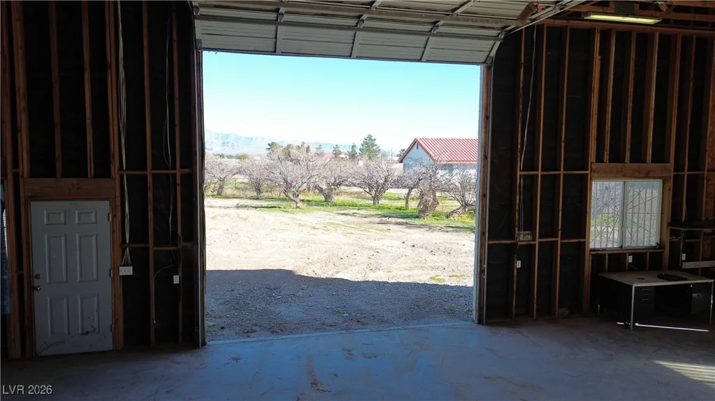 3380 Pahrump Valley, Pahrump, NV 89048