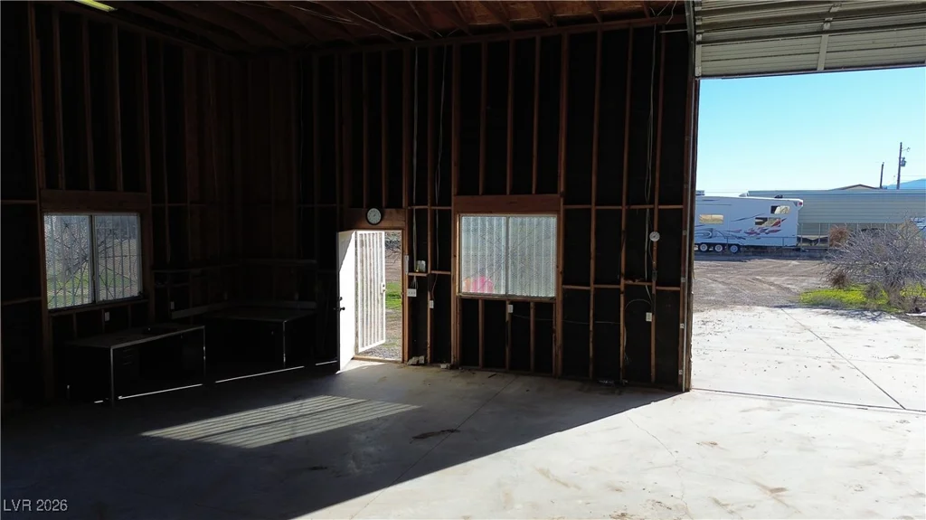 3380 Pahrump Valley, Pahrump, NV 89048