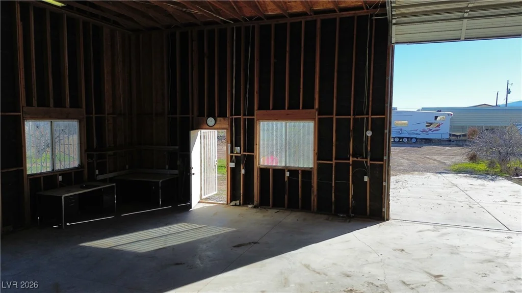 3380 Pahrump Valley, Pahrump, NV 89048