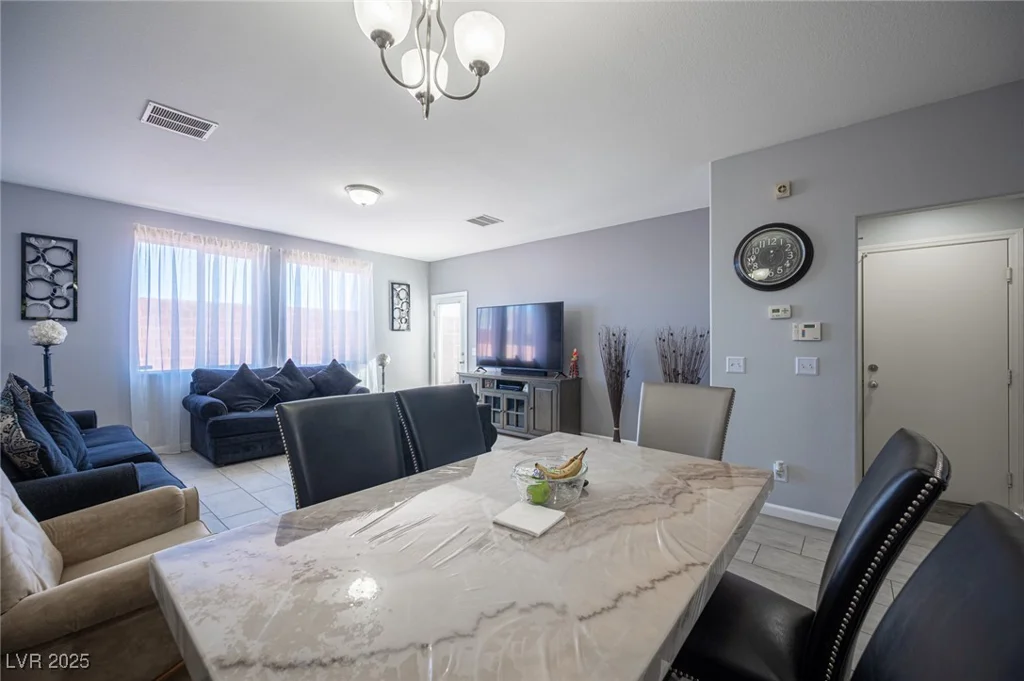 3744 Austell, Las Vegas, NV 89129