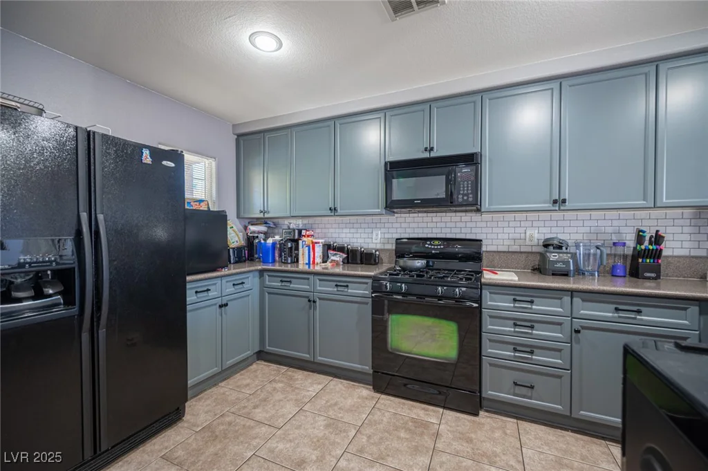 3744 Austell, Las Vegas, NV 89129