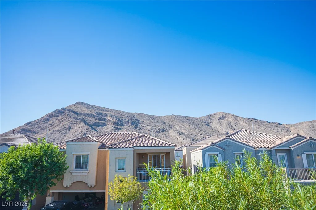 3744 Austell, Las Vegas, NV 89129