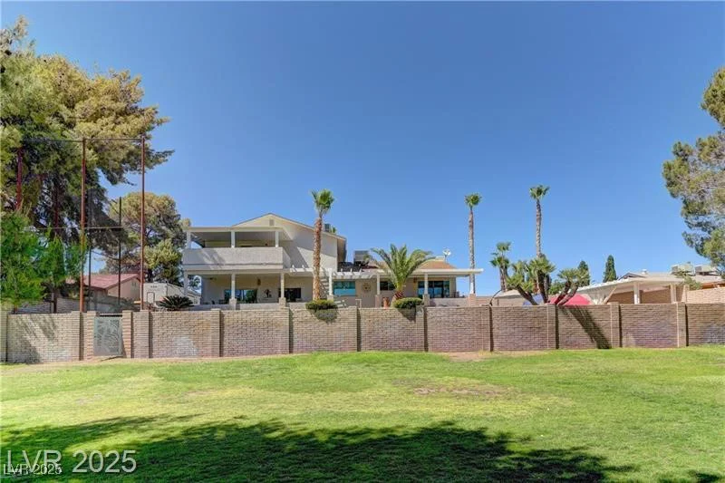 893 Fairway, Boulder City, NV 89005