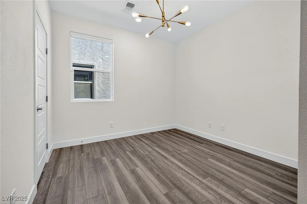 6930 Dandelion Park, Las Vegas, NV 89113
