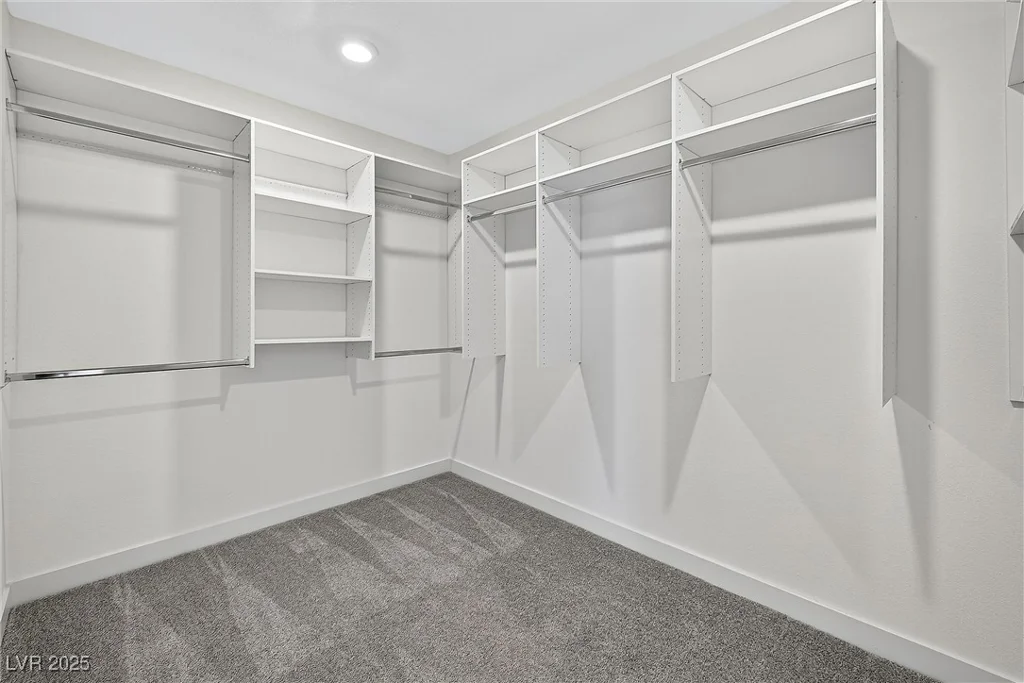 6930 Dandelion Park, Las Vegas, NV 89113