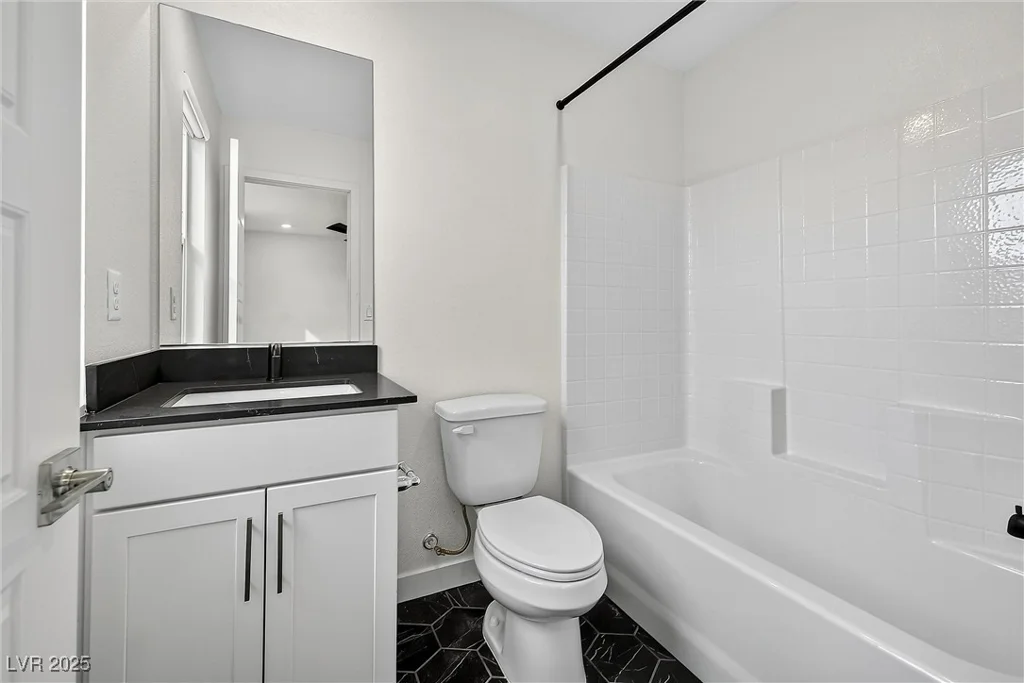 6930 Dandelion Park, Las Vegas, NV 89113