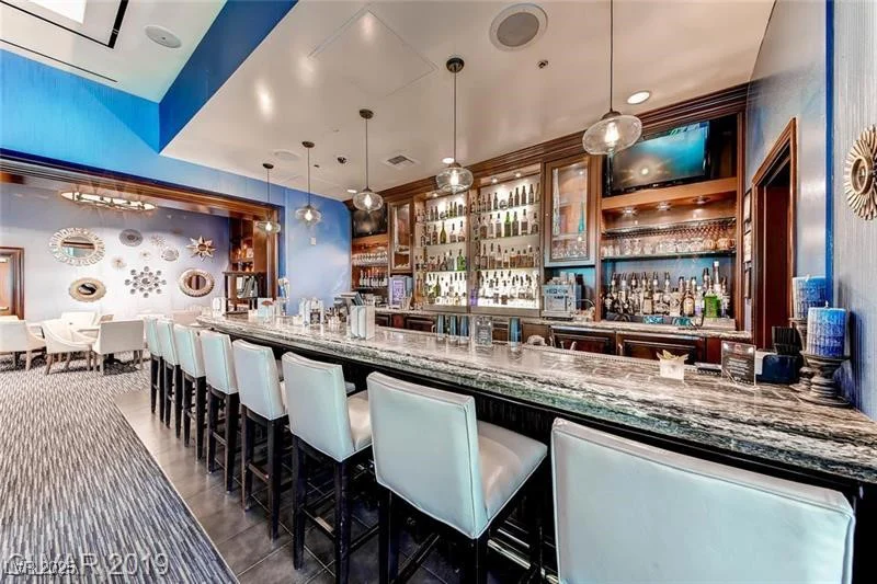 145 Harmon, Las Vegas, NV 89109