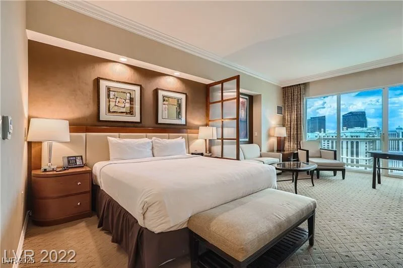 145 Harmon, Las Vegas, NV 89109