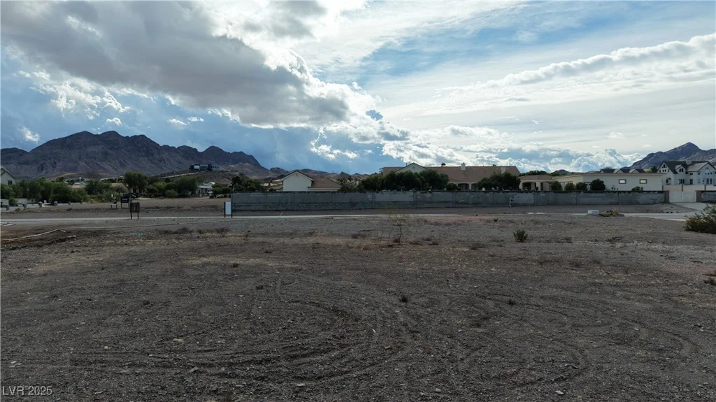 460 Paradise Hills, Henderson, NV 89002