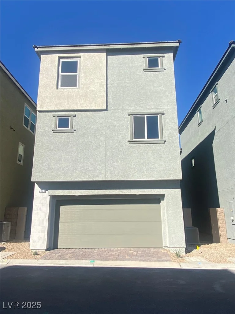 4740 Parkarbor, Las Vegas, NV 89141