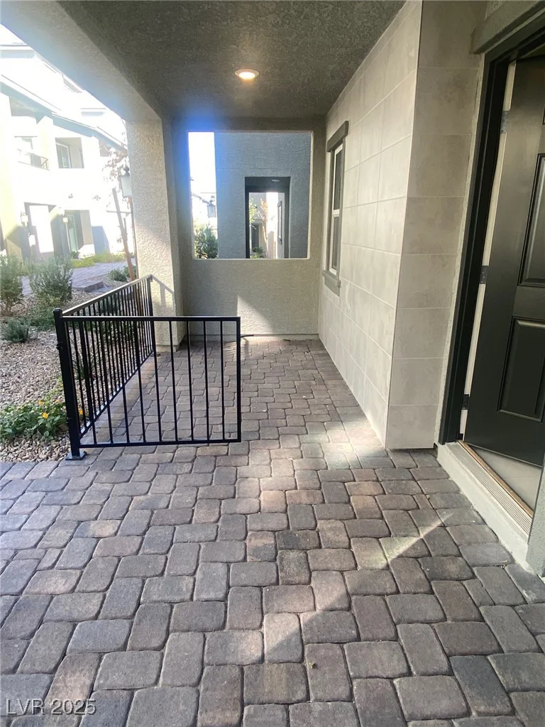 4740 Parkarbor, Las Vegas, NV 89141