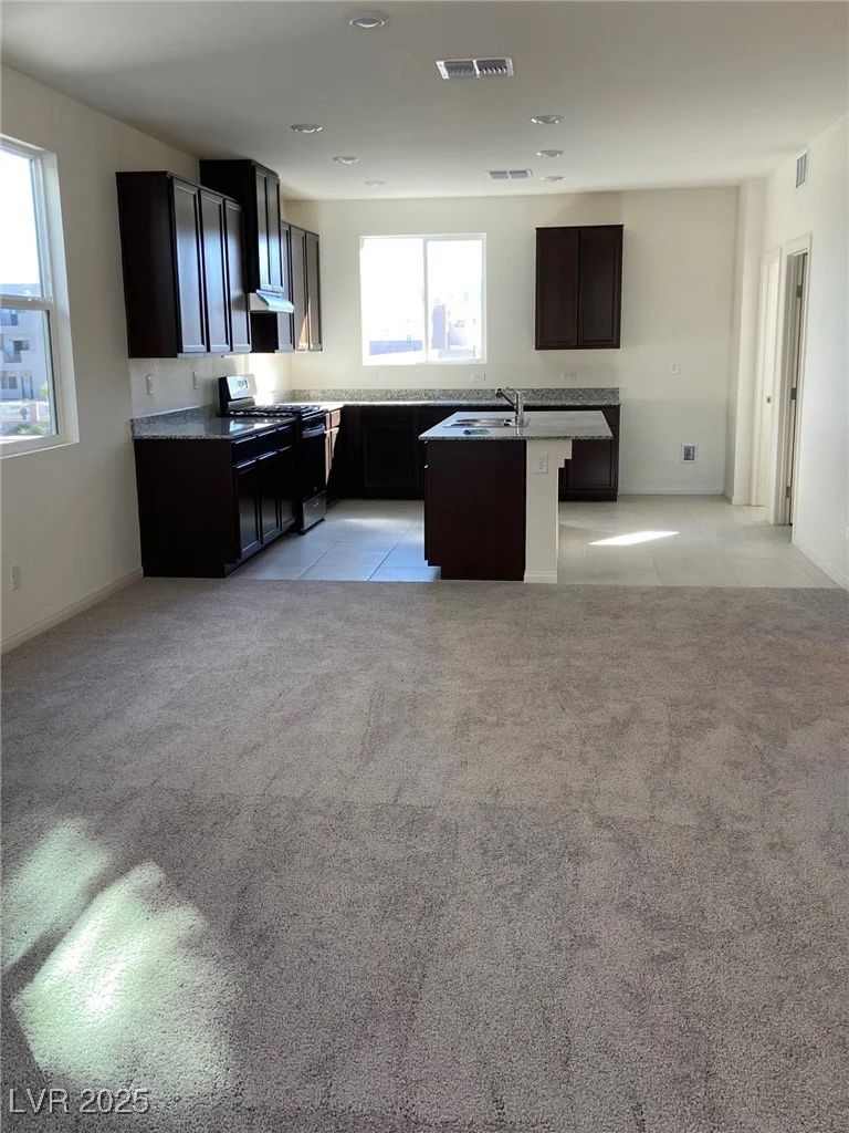 4740 Parkarbor, Las Vegas, NV 89141