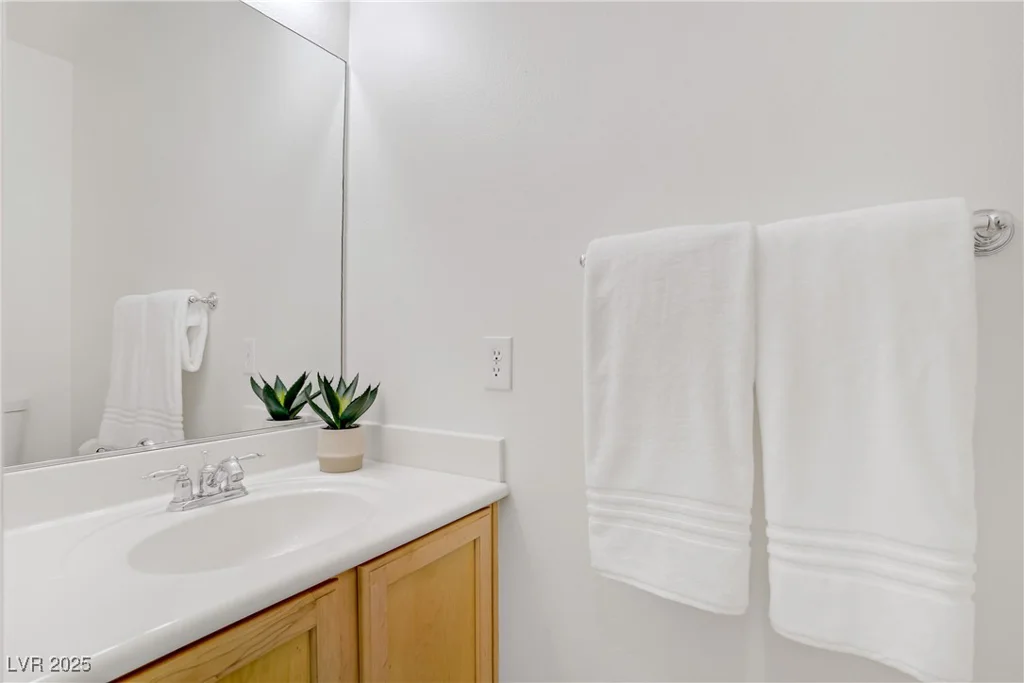 6933 Diver, North Las Vegas, NV 89084