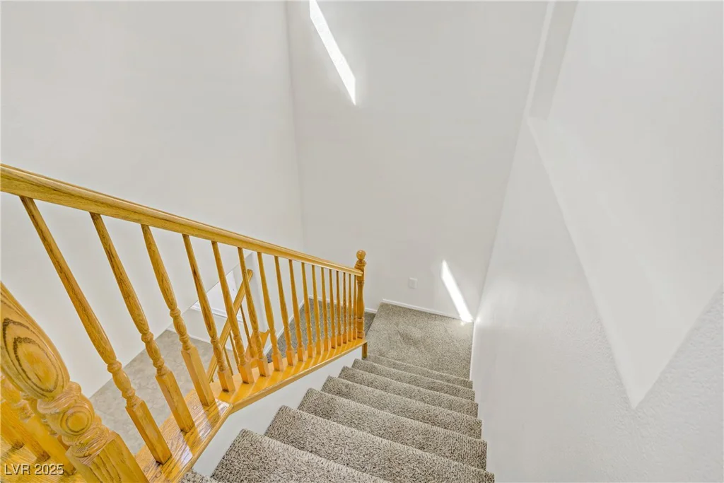 6933 Diver, North Las Vegas, NV 89084