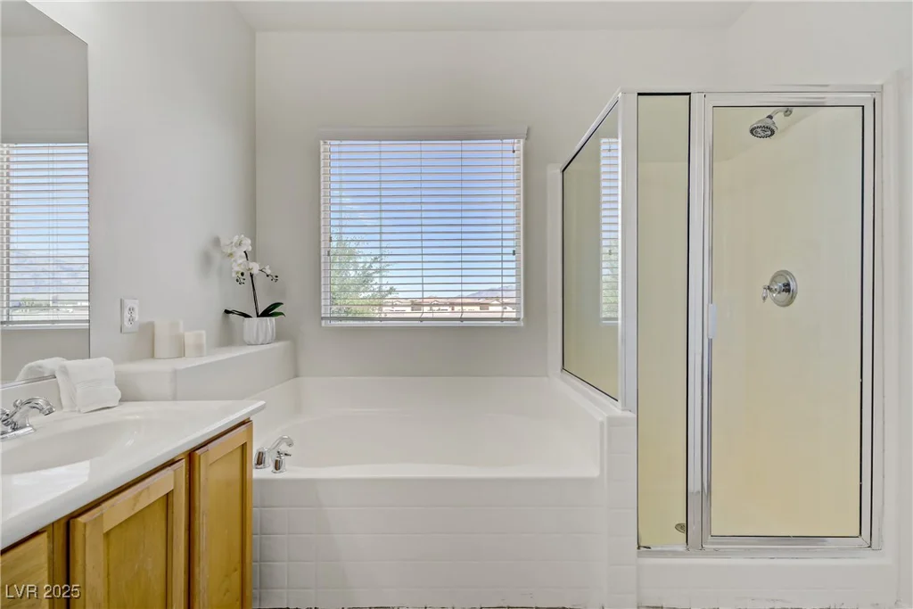 6933 Diver, North Las Vegas, NV 89084