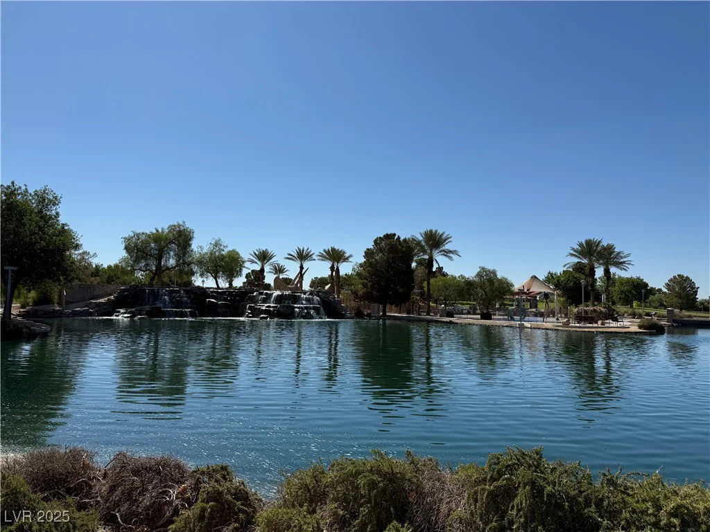6933 Diver, North Las Vegas, NV 89084
