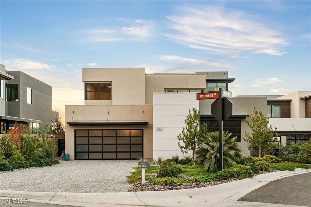 569 Overlook Rim, Henderson, NV 89012