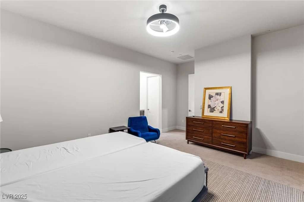 569 Overlook Rim, Henderson, NV 89012