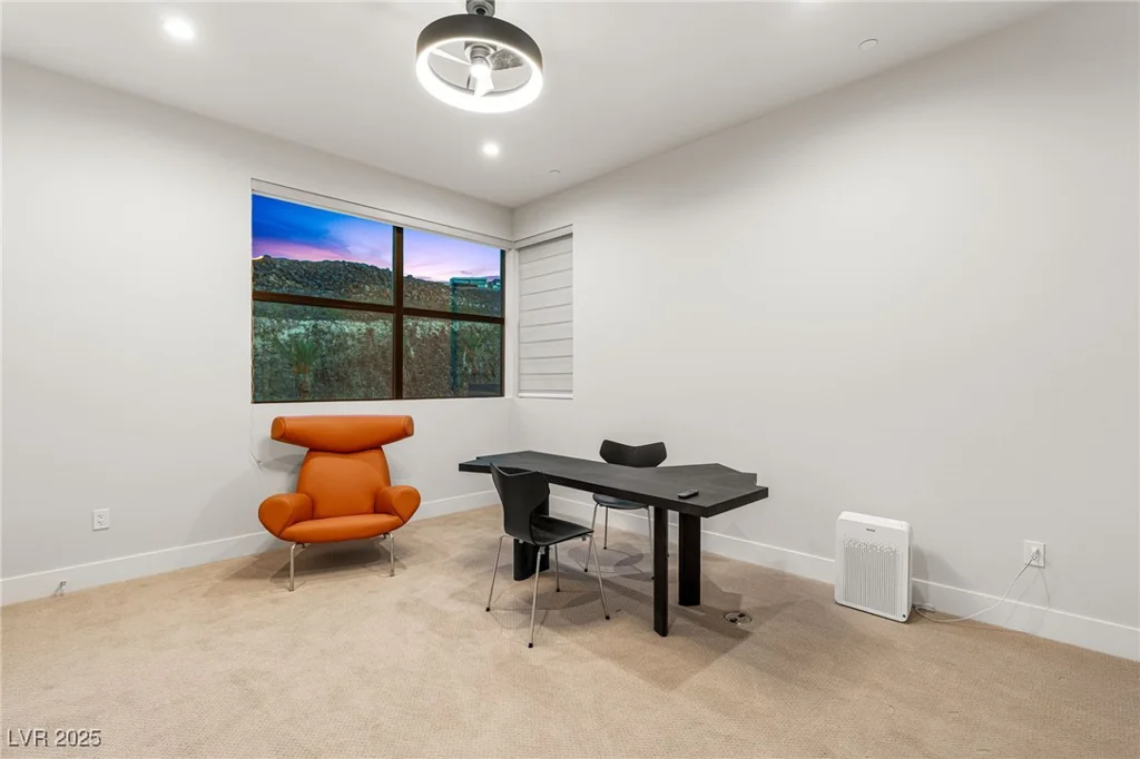 569 Overlook Rim, Henderson, NV 89012
