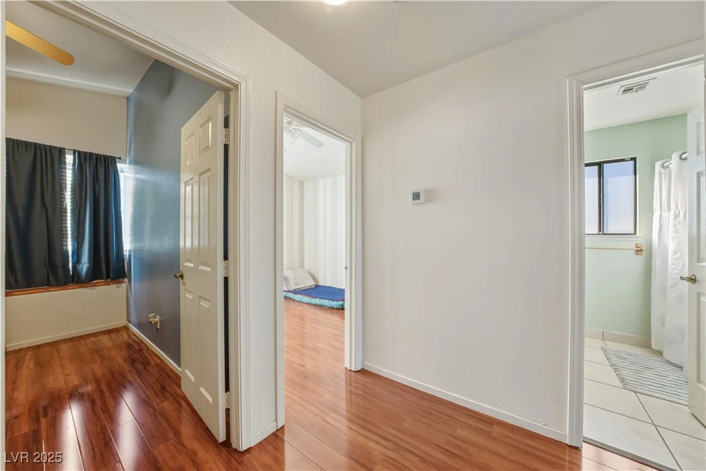 6656 Joe Michael, Las Vegas, NV 89108