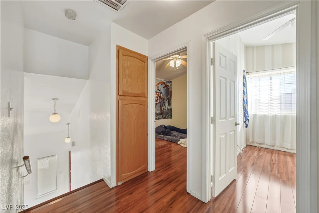 6656 Joe Michael, Las Vegas, NV 89108