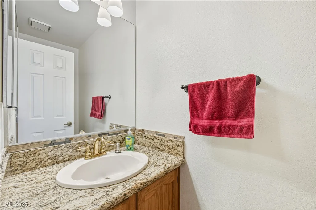 6656 Joe Michael, Las Vegas, NV 89108