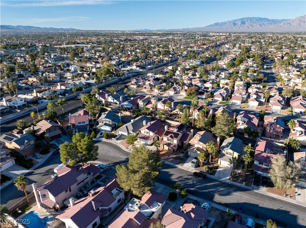 6656 Joe Michael, Las Vegas, NV 89108