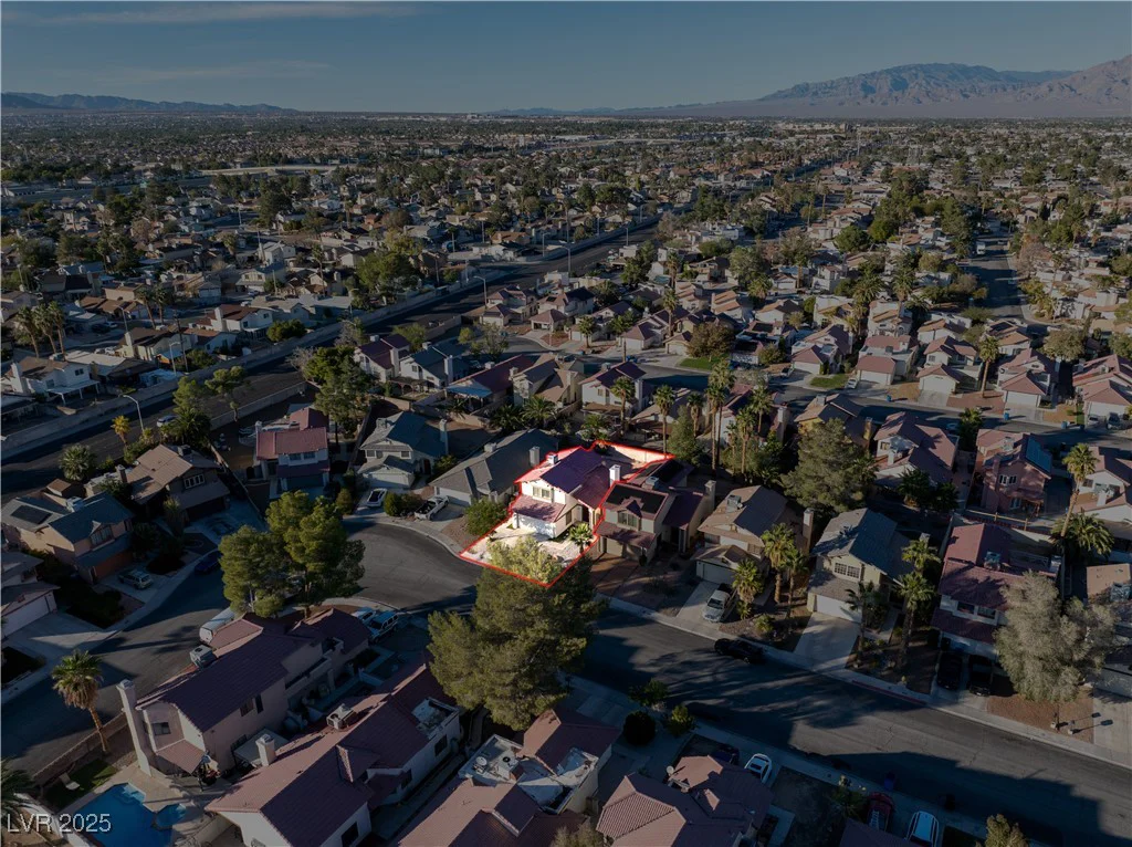 6656 Joe Michael, Las Vegas, NV 89108