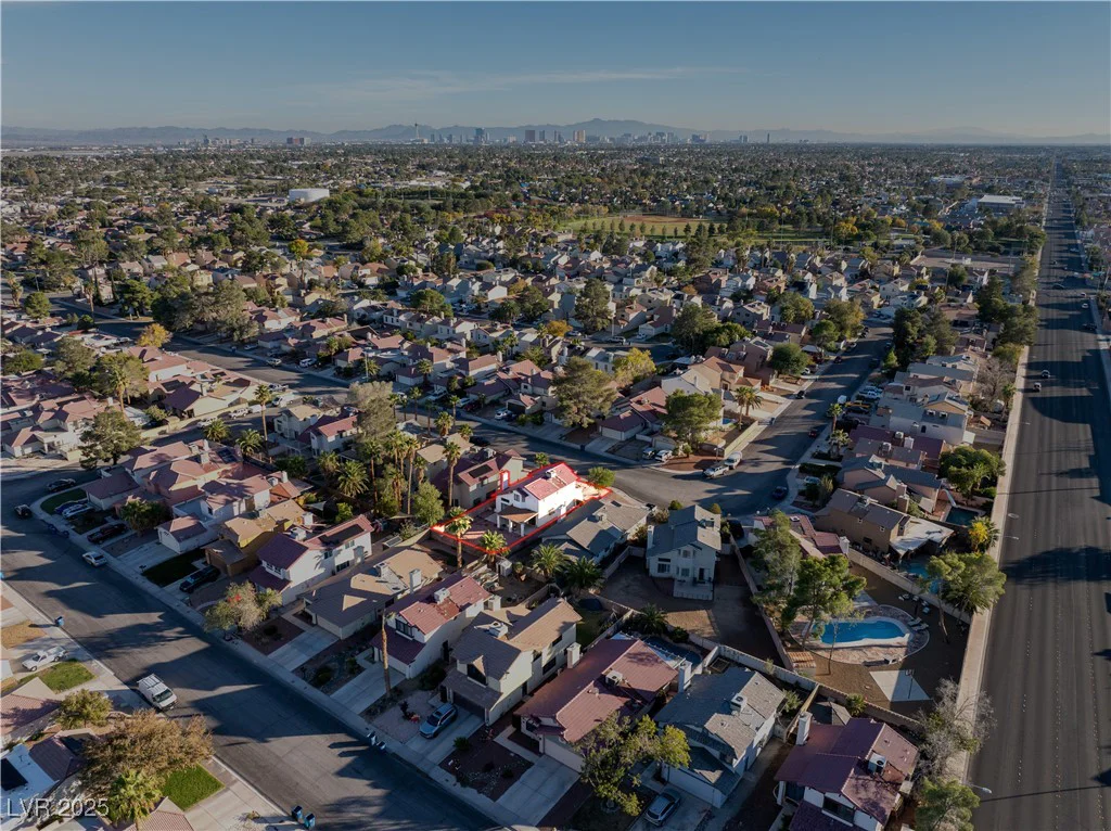 6656 Joe Michael, Las Vegas, NV 89108