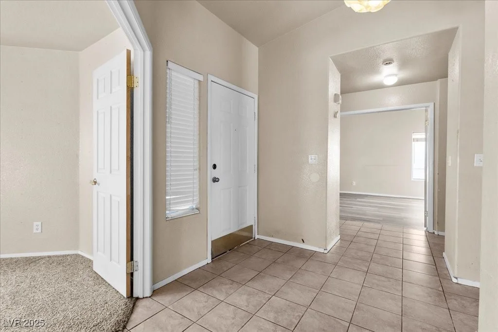 5223 Portland, North Las Vegas, NV 89031