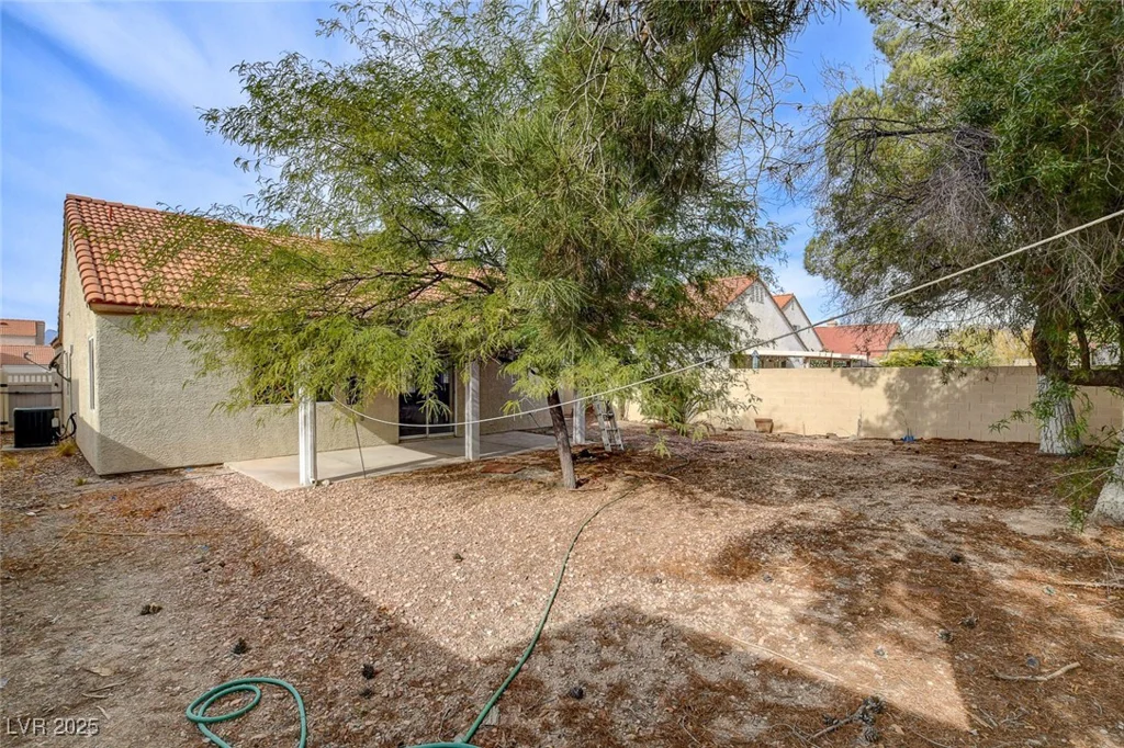3808 Blue Dawn, North Las Vegas, NV 89032