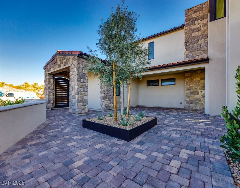 65 Bellissima Lago, Henderson, NV 89011