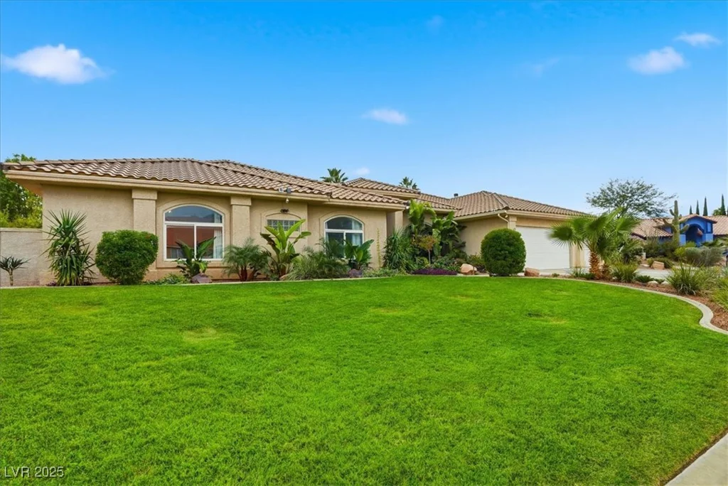 5865 Juliano, Las Vegas, NV 89149