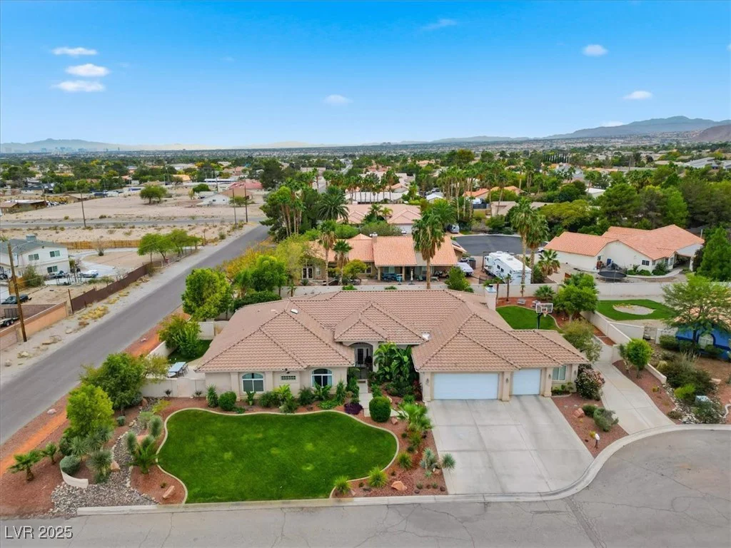 5865 Juliano, Las Vegas, NV 89149