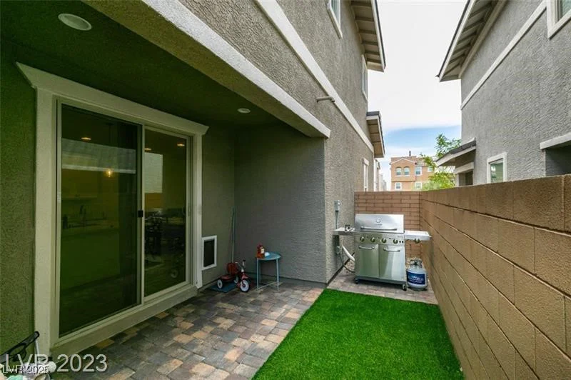 782 Water, Henderson, NV 89015