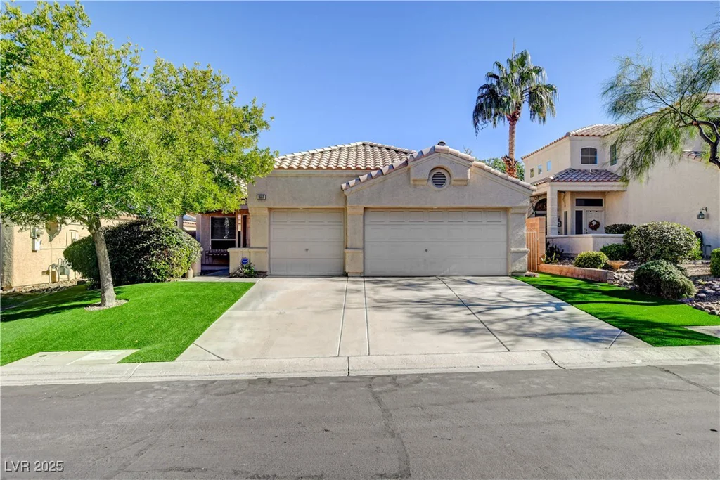 1507 Camino Summit, Henderson, NV 89012
