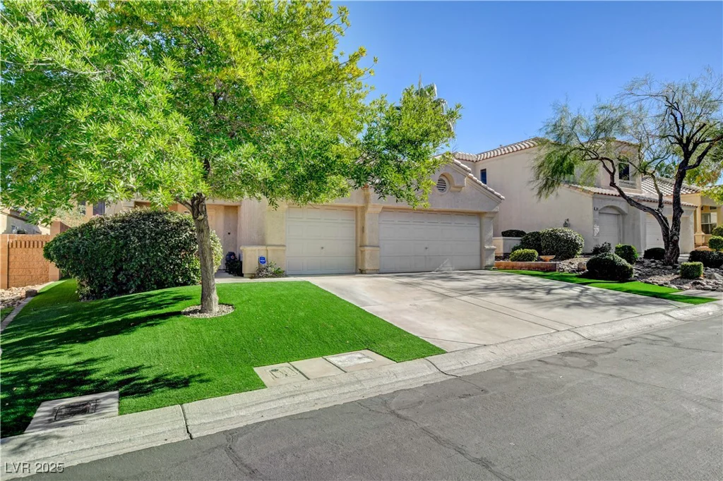 1507 Camino Summit, Henderson, NV 89012