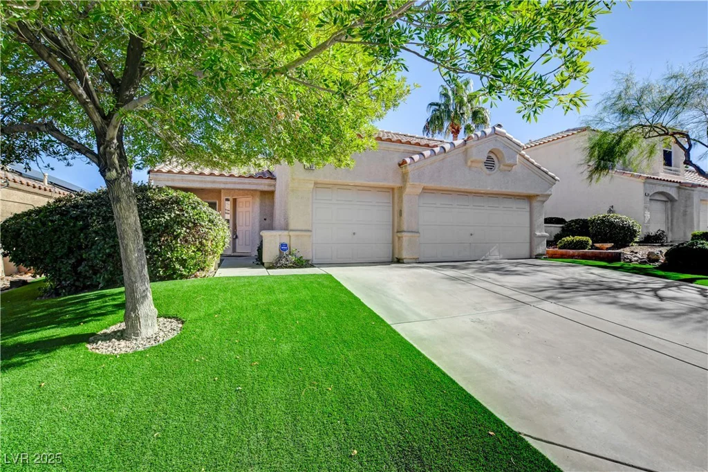 1507 Camino Summit, Henderson, NV 89012