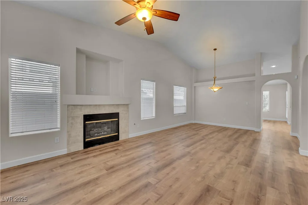 1507 Camino Summit, Henderson, NV 89012